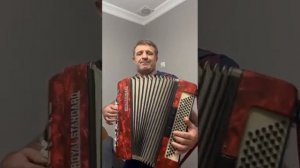 Бомбовая аварская песня на гармошке (🪗🪗).