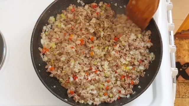 ЧТР-ЧТР  БЁРЕК, СЛОЁННОМ  ТЕСТЕ, С  ФАРШОМ  И С  ОВОЩАМИ--КАК СДЕЛАТЬ?
