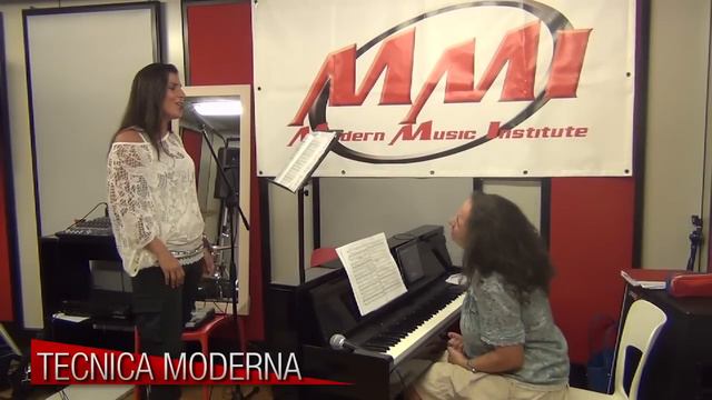 VOCALFITNESS-Applicazione di tecnica vocale dal Classico al Moderno смотреть онлайн