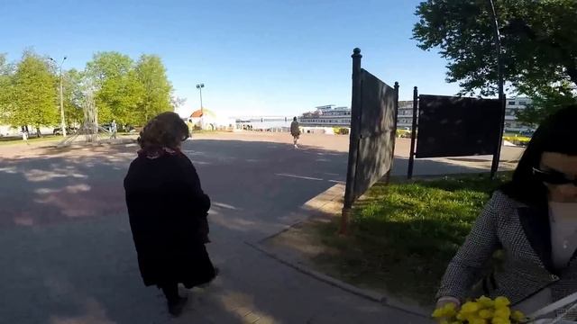 Набережная Костромы. Аттракционы. Кальян хаус.