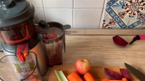 Обзор на соковыжималку шнековая Kenwood JMP600SI в Sulpak