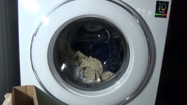 Samsung Ecobubble WF80F5U4W : Bedding on Synthetics Final rinse (Pt 8/9) смотреть онлайн