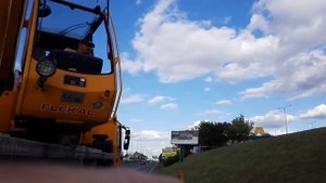 Grove gmk 3055 vs Renault Magnum vyprosteni