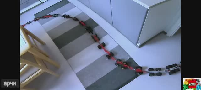 ЛЕГО...100-колесный автомобиль Lego смотреть онлайн