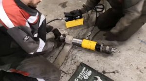 Выпрессовка сайлетблока рессоры Mercedes Actros