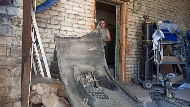 Mitsubishi lancer X. Ищем зазоры на кривой морде. смотреть онлайн