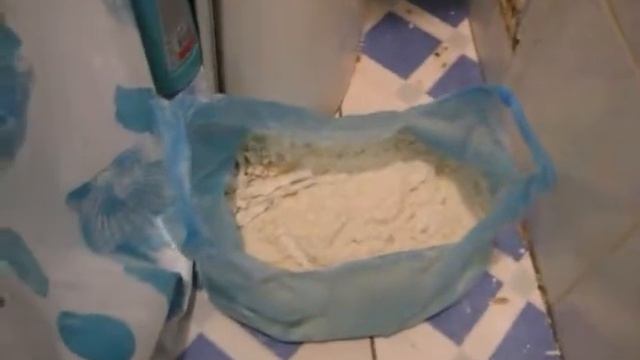 Удаление 3-х слоёв старой эмали или эмалировка ванны по-человечески. смотреть онлайн