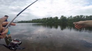 Ловля ОКУНЯ и СУДАКА. Этот твистер сделал рыбалку. Микроджиг. Ультралайт.