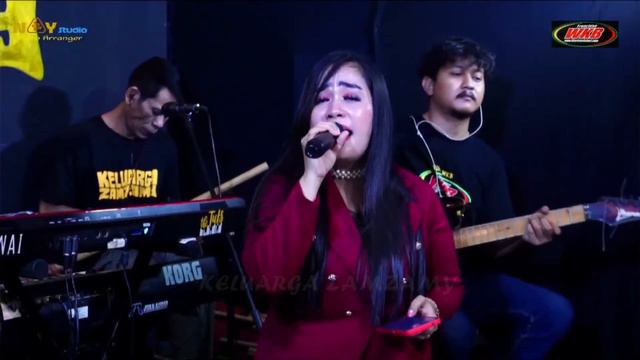 MALAM ZHE TAGOR//PENYANYI ASLI RITA SUGIARTO//KELUARGAZAMZAMY смотреть онлайн