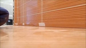 Затирка внутренних углов плитки  Шприц Жане и резиновый шпатель шаблон