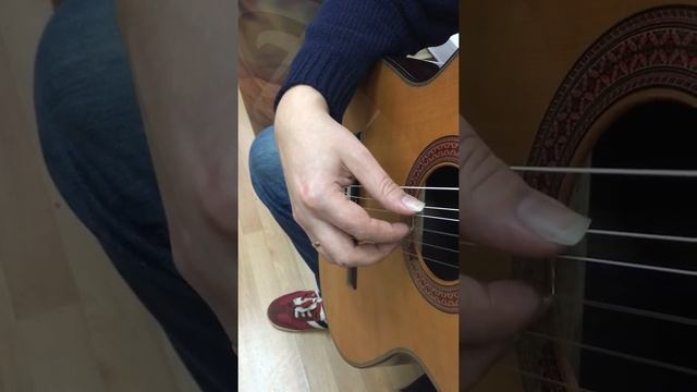 Как глушить басы на гитаре? смотреть онлайн