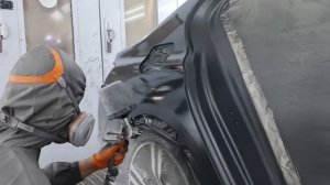 Покраска заднего крыла по технологии "мокрый по мокрому". Нанесение двух видов грунтов, краска, лак