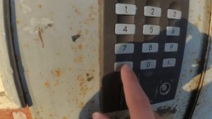 Домофоны Березовского + щербинский лифт и визит м2000 (ЩЛЗ-2006г.в.) Адрес - Исакова 7 , подъезд 4?