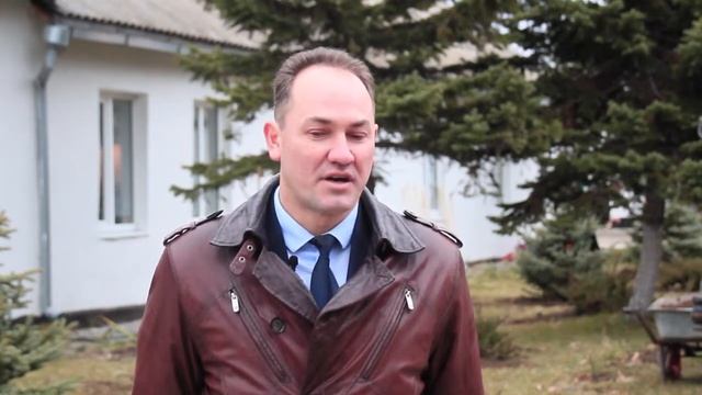 Анапские полицейские дарят подарки и садят деревья смотреть онлайн