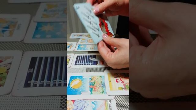 ВЕСЫ ЖЕНЩИНА. ЛЮБОВЬ В АВГУСТЕ.