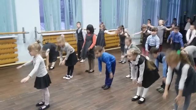Зарядка начальных классов