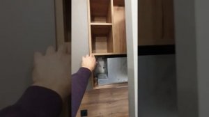 Кухня в потолок с Антрисолями без ручек. Фасады Пластик AGT. Часть 2.