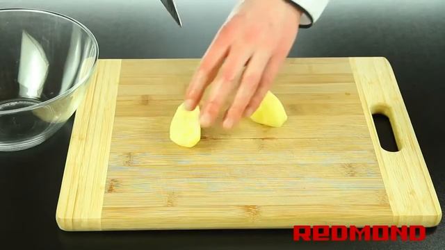 Суп грибной в мультиварке-скороварке REDMOND RMC-M4504