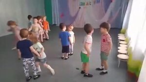 Коммуникативный танец- приветствие 2мл гр