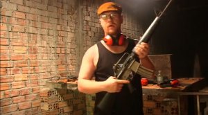 СТРЕЛЯЮ ИЗ М-16 В КАМБОДЖЕ