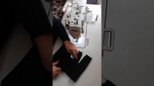 Накладной карман на молнии