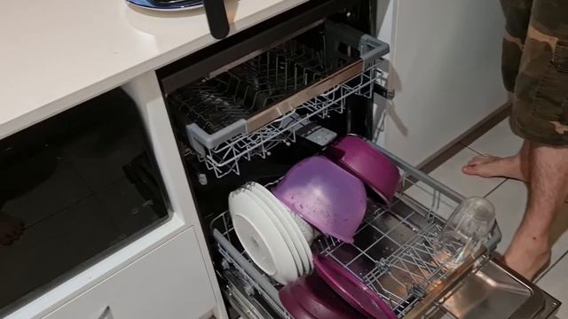 Concierge Member Renae Reviews the LG QuadWash TrueSteam Dishwasher | The Good Guys смотреть онлайн
