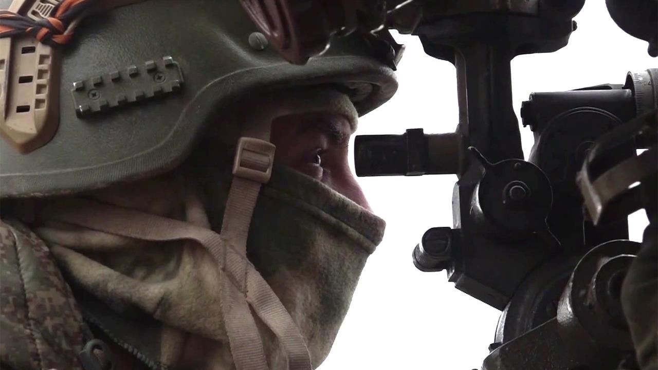 Артиллеристы в свой профессиональный праздник поддерживают наступление в районе Артемовска