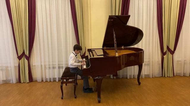 Новогодний концерт фортепианного отделения Раменской ДШИ №1.mp4