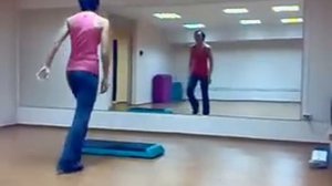 Смешная степ-аэробика. Тренер жжет !!!