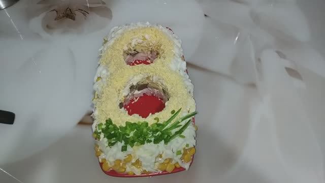 Салат ,,8 МАРТА " Вкусный слоёный салат на праздничный стол!