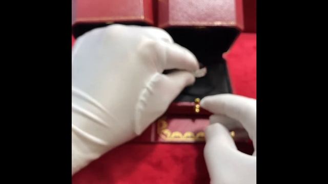 Unboxing Video | Cartier Love Ring, Diamond-Paved White Gold смотреть онлайн