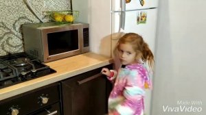 Я ПРЕВРАТИЛАСЬ в маленькую ДЕВОЧКУ!!!