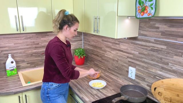 ЗРАЗЫ мясные с яйцом на сковороде. Куриные зразы рецепт