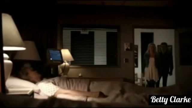 Я не смогла попрощаться с мамой 💔 Смерть Лиз Форбс || Кэролайн 💔 смотреть онлайн