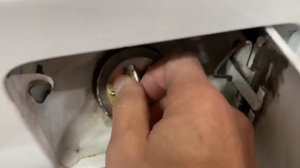 Крышка бензобака с ключом (металлическая). Как работает?