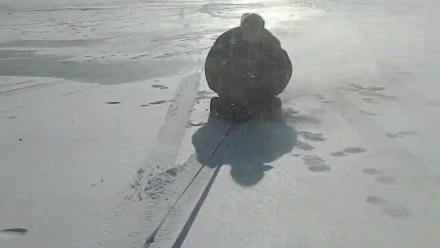 Катание по замёрзшему озеру 2.02.14 смотреть онлайн