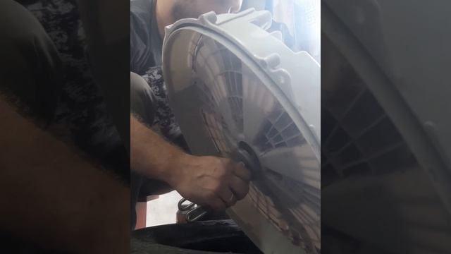 Замена подшипников и крестовины LG смотреть онлайн