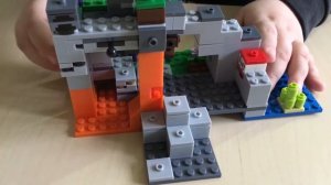 Конструктор Майнкрафт от MY WORLD. Аналог Лего Майнкрафт Пещера зомби #21141.