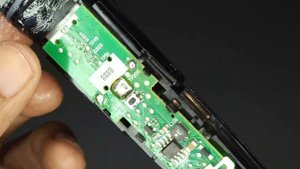 Philips Oneblade Pro QP6510 - Disassembly/Switch Fix