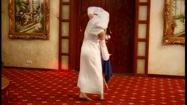 СЕКРЕТ "ЛЕТАЮЩЕГО СТОЛА" смотреть онлайн