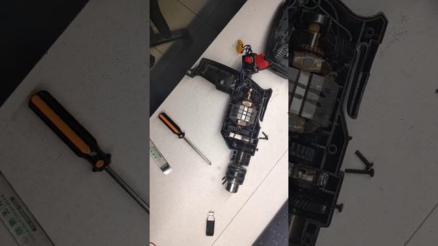 ремонт китайской дрели из леруа мерлен смотреть онлайн