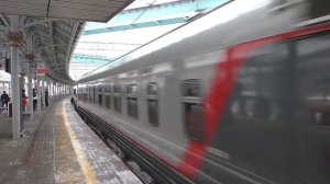 Электровоз ЭП2К-223 (ТЧЭ-8) со скорым поездом №119А Санкт-Петербург - Белгород.