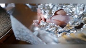Курица горячего копчения в фольге.