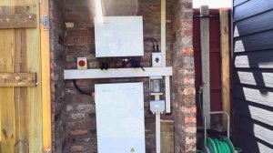 Uk Solar Panels Inverter with batteries Home Storage Generation Free Power System Off Grid