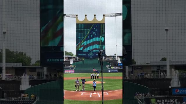 Mikaela Carson singing the National Anthem at the KC Royals Game May 2018 смотреть онлайн