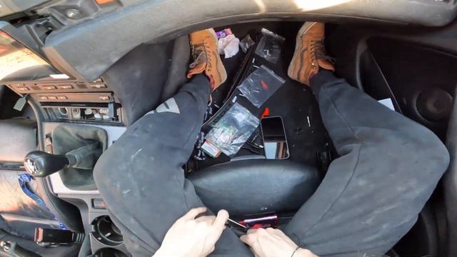 E46 Eonon CarPlay Radio Install & Review!! (Android 13 Headunit) смотреть онлайн