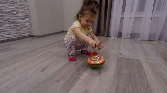 ЧЕМ ЗАНЯТЬСЯ С РЕБЕНКОМ ДОМА В 1-1,5 ГОДА?