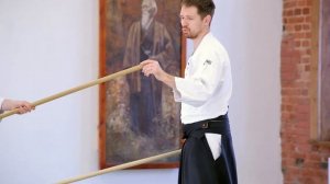 Айкидо. Как делать: парные с палкой. ДЗЕ авасэ #2