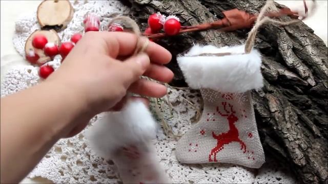 Елочные игрушки ручной работы: вышивка и не только