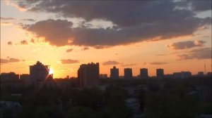 Восход солнца, 12 этаж, 2 минуты.
